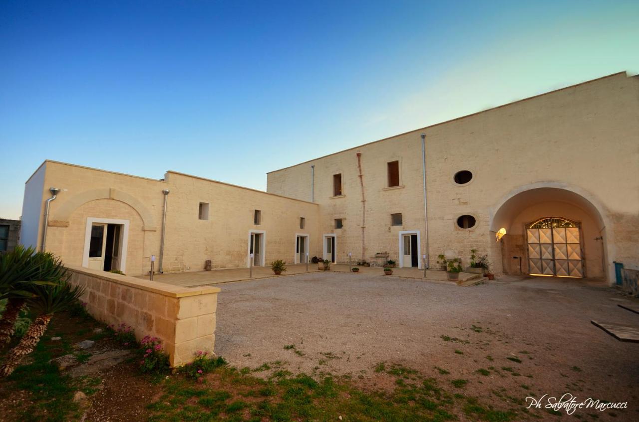 Masseria La Lizza - Ospitalità Rurale Lecce Extérieur photo